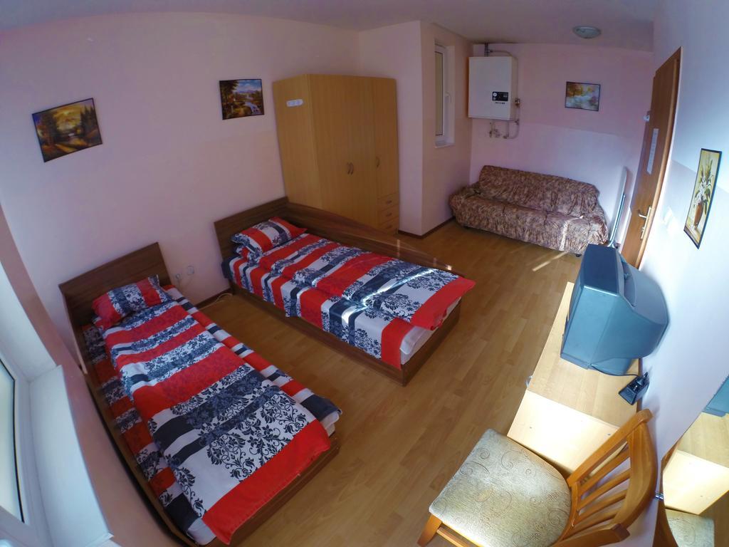 Our Home Guest Rooms Veliko Tarnovo Exterior foto